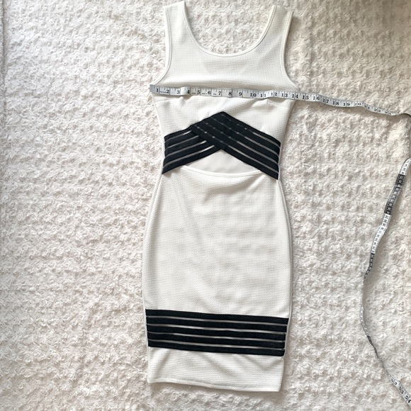 NWOT Body-con Cut-out Front Midi Dress - Picture 3 of 5